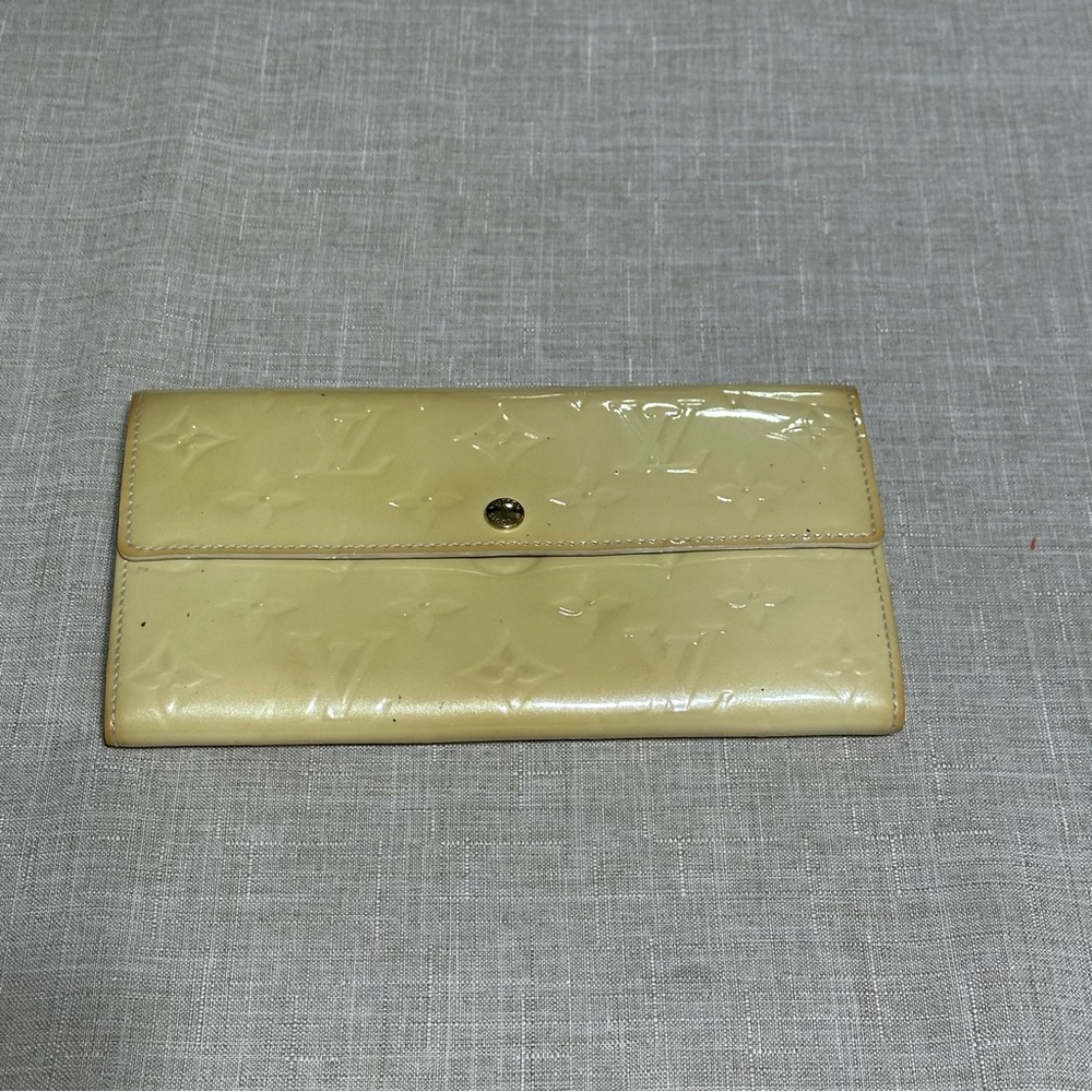 Louis Vuitton Vernis Long Wallet